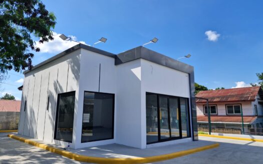 🏢 Renta de Local con Autoservicio en El Progreso – Vía hacia Tela 🚗💨