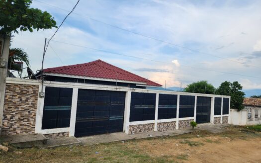 HERMOSA CASA EN VILLANUEVA