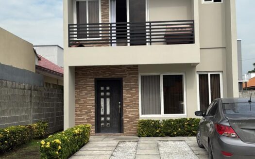 🏡✨ Casa en Renta – Residencial Salamanca, San Pedro Sula ✨🏡