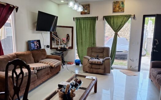 🏡 Casa en Venta | Residencial Villas Valencia – San Pedro Sula ✨