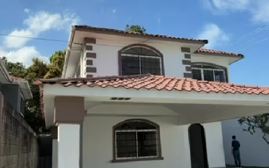 🏡🔐 Casa en Renta | Jardines del Valle, San Pedro Sula – Circuito Cerrado