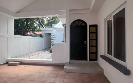 🏡💼 Casa en Renta | Colonia Las Mesetas – San Pedro Sula