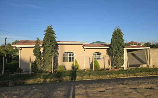 🏡✨ Casa en Venta | Yoro – Ubicación Estratégica