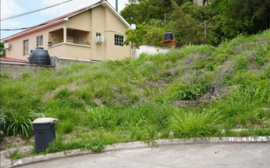 🏡✨ ¡Se Vende Lote de Terreno en Remate! | Residencial Santa Cruz – Tegucigalpa