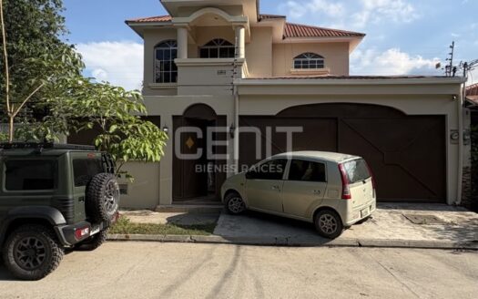🏡✨ Hermosa Casa en Venta | Residencial Los Médicos – San Pedro Sula