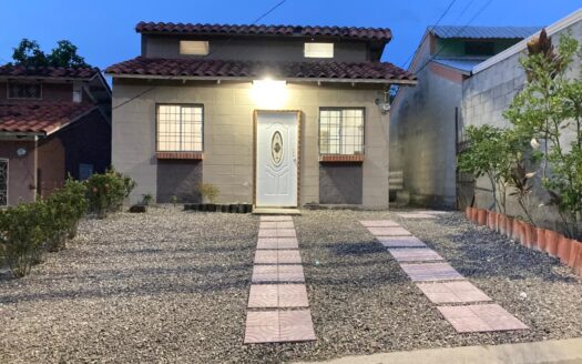 🏡✨ Se Vende Casa en Residencial Lomas de las Cascadas-Choloma