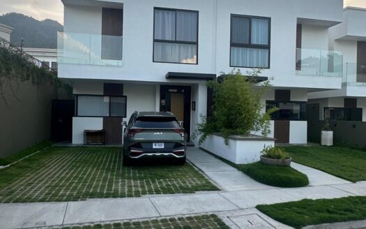 🏡✨ Casa de Lujo en Venta | Residencial Bellaria – Sector Potosí, San Pedro Sula