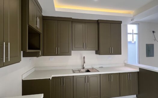 🏡✨ Se Vende Casa en Residencial Altos de Valencia – San Pedro Sula, Cortés