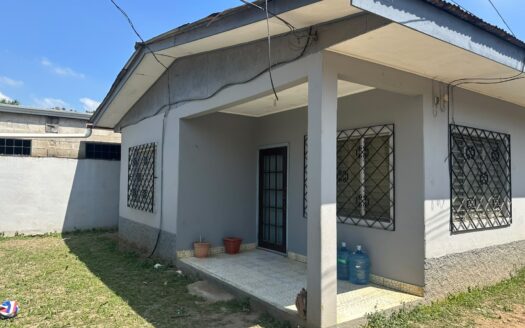 🏢✨ Se Vende Complejo de 3 Casas en Barrio El Barro – El Progreso, Yoro