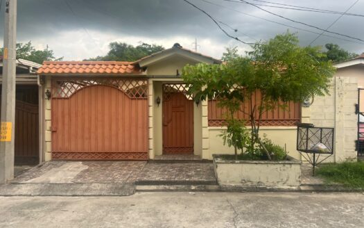 🏡✨ Hermosa Casa en Venta en Residencial Real del Puente III Etapa – Villanueva