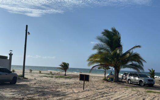 🏝️🔥 ¡TERRENO EN VENTA A ORILLA DE PLAYA – TELA, ATLÁNTIDA!