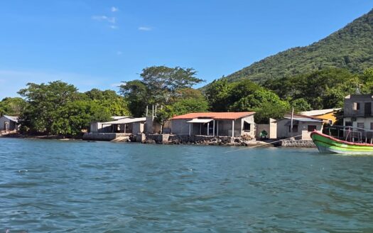 🌊🏝️ ¡PROPIEDAD DE PLAYA EN VENTA – ISLA DE AMAPALA, VALLE!
